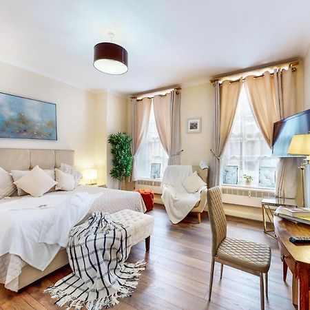 Park Lane Apartments/Shaw House Londra Dış mekan fotoğraf