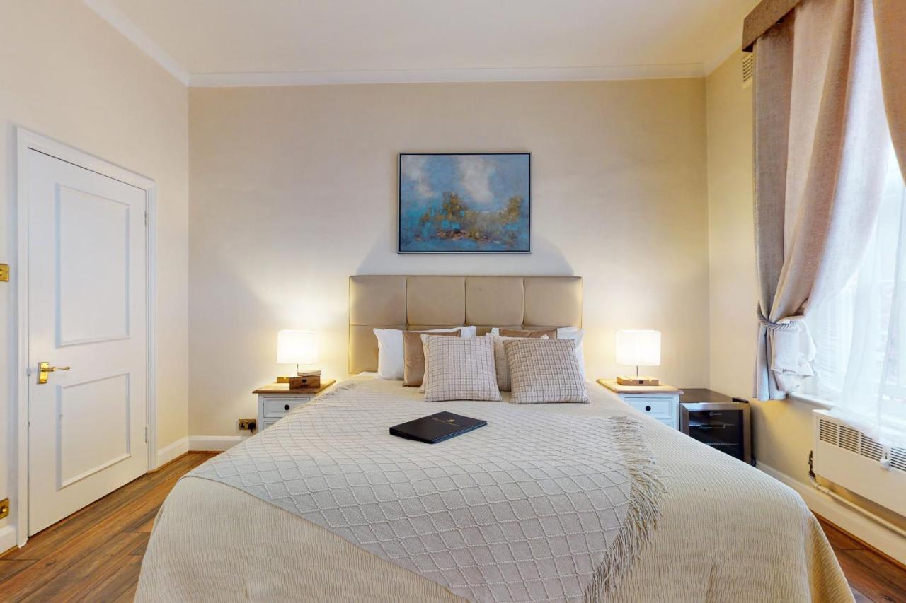 Park Lane Apartments/Shaw House Londra Dış mekan fotoğraf