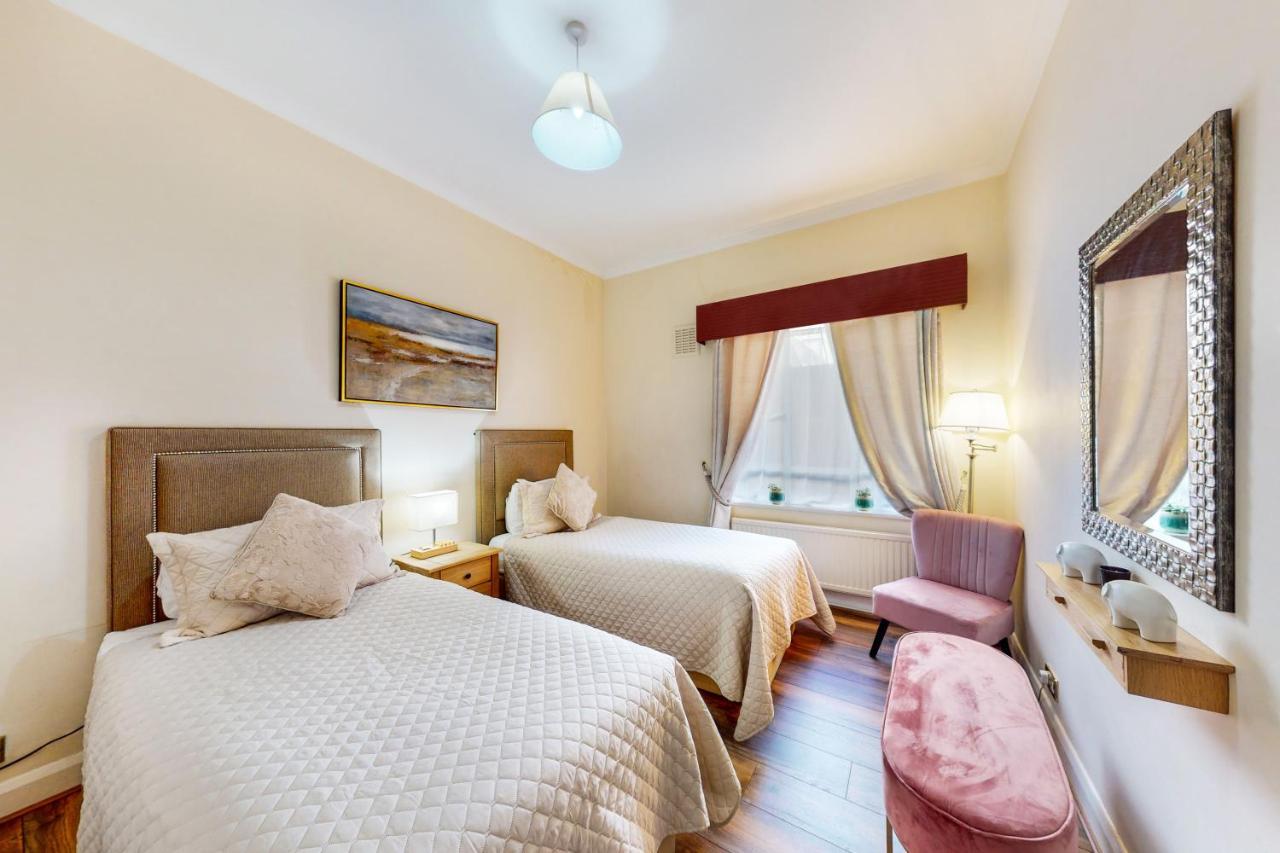 Park Lane Apartments/Shaw House Londra Dış mekan fotoğraf