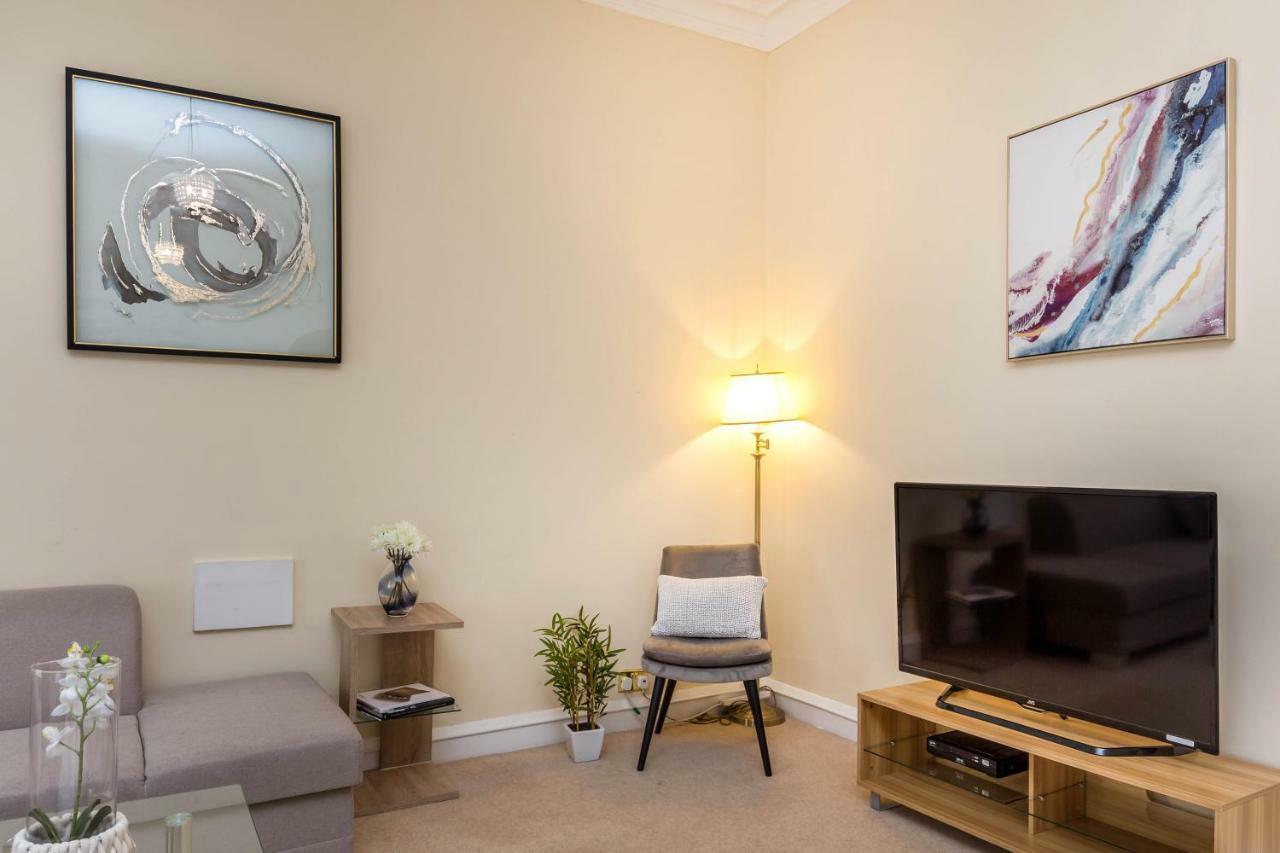 Park Lane Apartments/Shaw House Londra Dış mekan fotoğraf