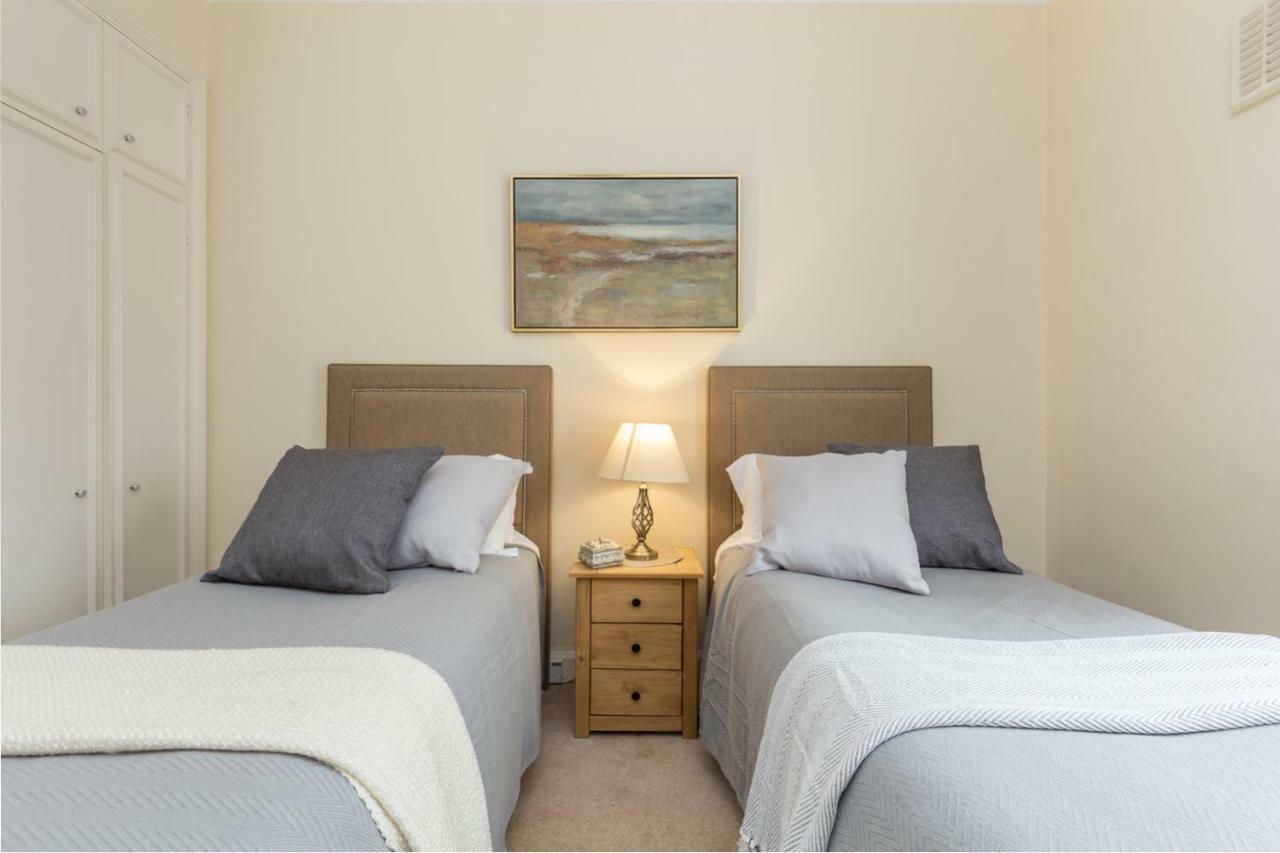Park Lane Apartments/Shaw House Londra Dış mekan fotoğraf